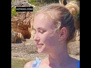  alt="Iamsanna"