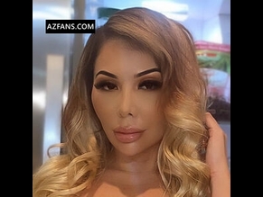  alt="Stephanie Palomares"