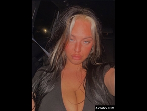  alt="Lorna Rae"