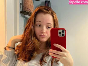 Eviee Red