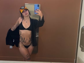 Leftsharkcait