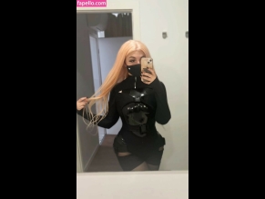 Aureliabakerx
