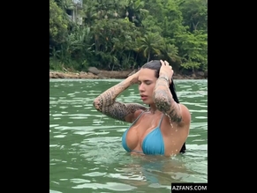  alt="Jully Oliveira"