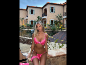 Taylorpeachxo