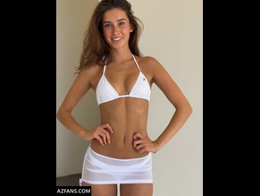  alt="Sophia Symmons"