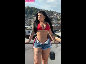 Ane Azeredo