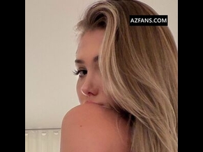  alt="Andreea Maresof"