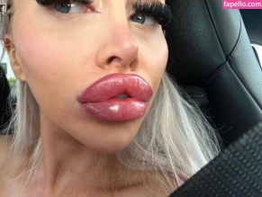Dollybitch