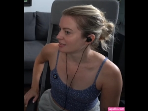 Elyse Willems