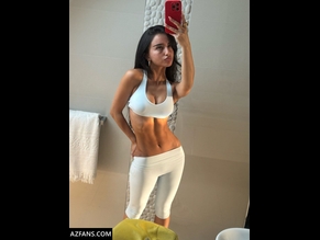  alt="Ella Christo"