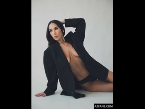  alt="Leilah Skys"