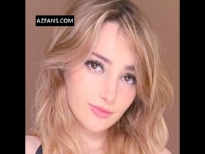  alt="Wolfiegirlxoxox"