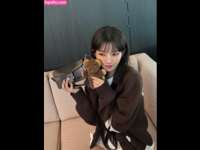 Tiny.pretty.j
