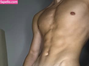 Yourtoyboyvip