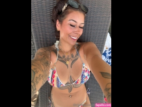 Jennycutiee