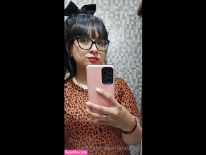 Laraboxxx
