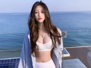 Han_Kyung__