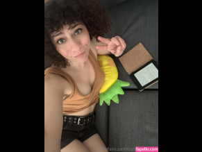 Curlyfluffnstuff
