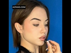  alt="Adriele05"
