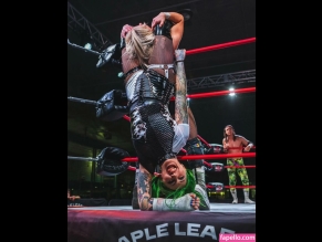 Wwe Shotzi