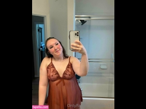 Bisexualcollegegirl