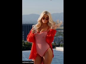  alt="Hannah White"
