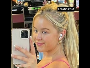  alt="Krissy Kummins"