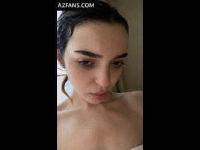  alt="Sophie Powers"
