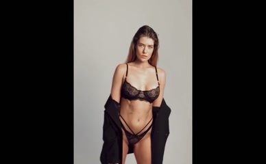 Elizaveta Zlobina Lizzy_zlo Lingerie Display