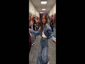 BRENDASONG dancing in jeans.