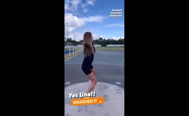 Una Healy Shot Put Throw