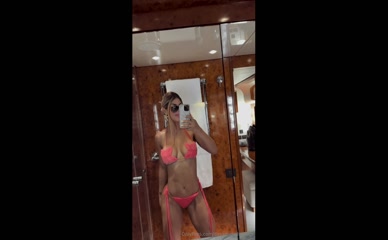dayamipadron sexy bikini selfie