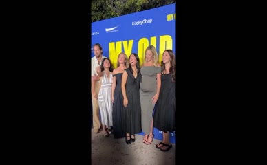 Margot Robbie Pregnant Belly