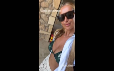 Louise Redknapp bikini cleavage stroll