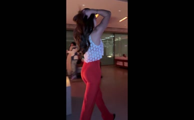 Ava Allan Ass Show Off
