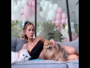 Kate Beckinsale topless with pets
