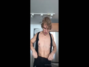 sunshinesmile99: Male removes shirt revealing bare chest and abdomen