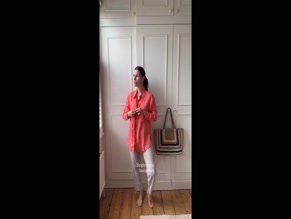 Manon Lagreve outfit change reveals bra and back