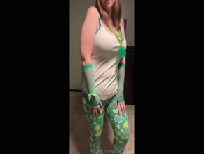 Preg_mom_of_twins St. Patrick's Day jig.
