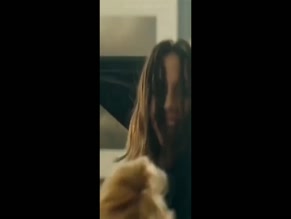 Ana De Armas cleavage slip