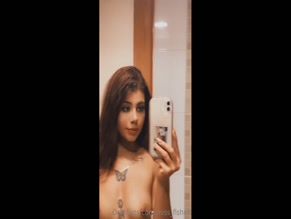 missjosephin bare tits flash
