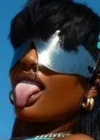 SHOWGIRLNEEK