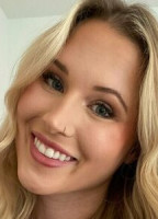 ZOE CARTER NUDE