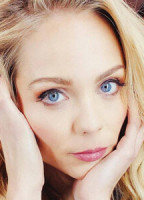 SEXY LAURA VANDERVOORT NUDE