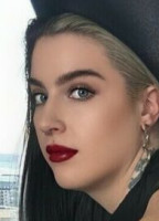 THELADYKRAKENX