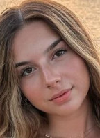 LUCIA CORREA