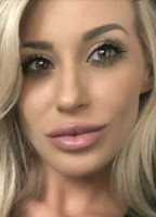 QUEEN BAMBII NUDE