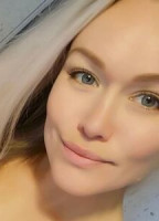 HENNA VISNEN