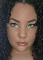 VOLUPTUOUS VICTORIA NUDE