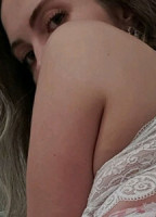 SNOWFALLKISS NUDE